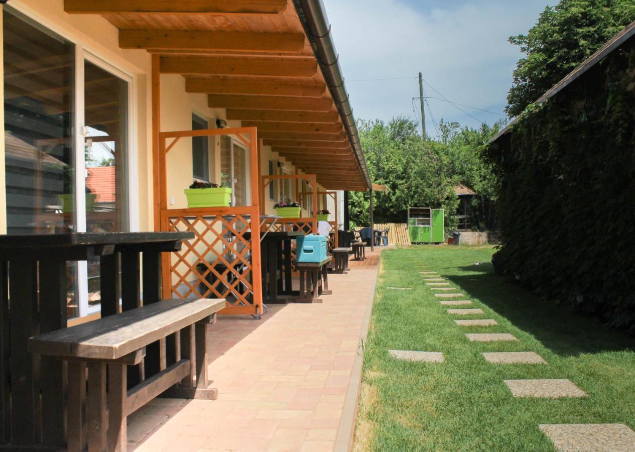 Mandel Apartment Paloznak Δωμάτιο φωτογραφία